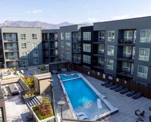 The Citizen Pool Fromdeck